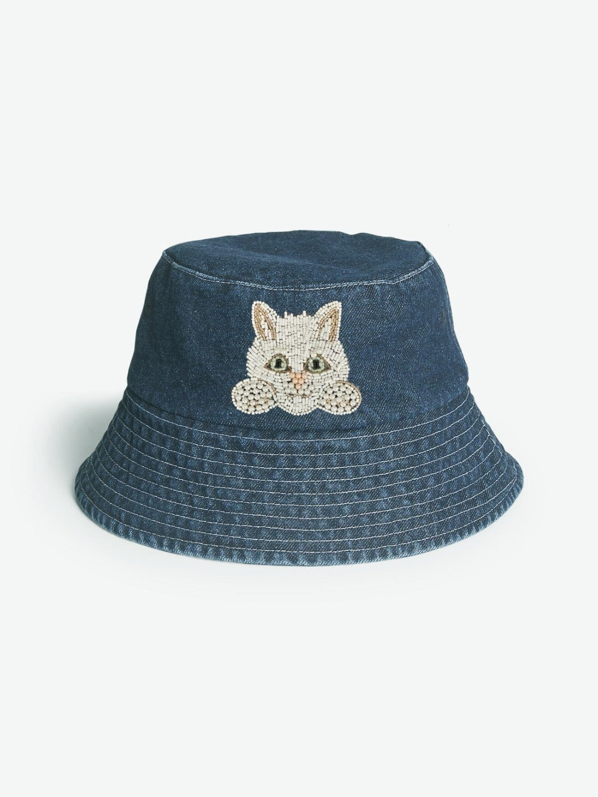 Bucket Hat (White Cat)